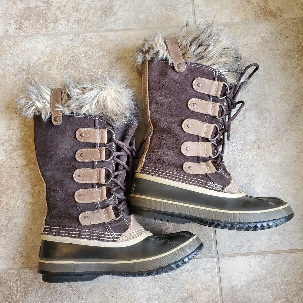 SOREL Joan of Artic Faux Fur-Lined Suede Boots Women's Size 8 Brown/Tan